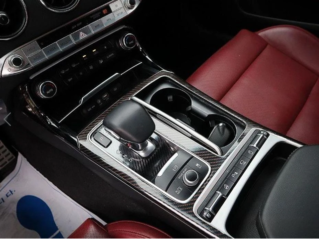 Kia Stinger 2.0 Turbo 2WD * НАЙ-ДОБРА ЦЕНА В БЪЛГАРИЯ* - автомобили, коли, обяви за нови и употребявани 10