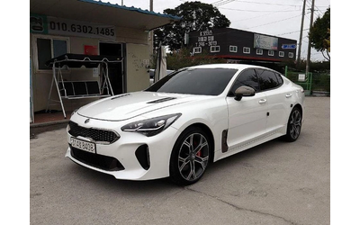 kia-stinger - 1