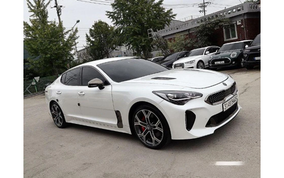 kia-stinger - 2