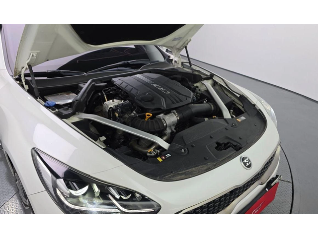 Kia Stinger 2.2 Diesel 2WD * НАЙ-ДОБРА ЦЕНА В БЪЛГАРИЯ* - автомобили, коли, обяви за нови и употребявани 5