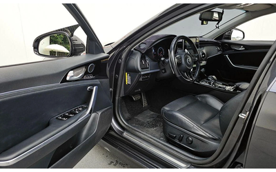 Kia Stinger 2.0 Turbo 2WD * НАЙ-ДОБРА ЦЕНА В БЪЛГАРИЯ* - автомобили, коли, обяви за нови и употребявани 10