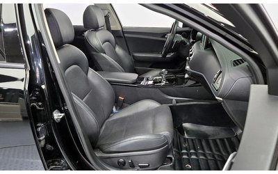 Kia Stinger 2.0 Turbo 2WD * НАЙ-ДОБРА ЦЕНА В БЪЛГАРИЯ* - автомобили, коли, обяви за нови и употребявани 10