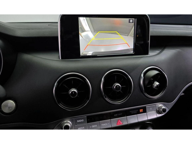 Kia Stinger 2.0 Turbo 2WD * НАЙ-ДОБРА ЦЕНА В БЪЛГАРИЯ* - автомобили, коли, обяви за нови и употребявани 13