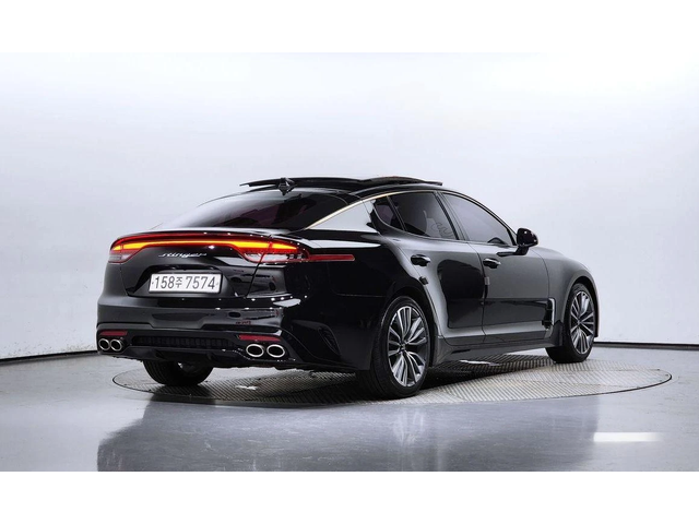 Kia Stinger 2.0 Turbo 2WD * НАЙ-ДОБРА ЦЕНА В БЪЛГАРИЯ* - автомобили, коли, обяви за нови и употребявани 1