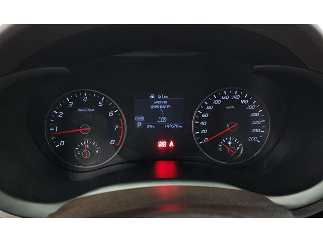 Kia Stinger 2.0 Turbo 2WD * НАЙ-ДОБРА ЦЕНА В БЪЛГАРИЯ* - автомобили, коли, обяви за нови и употребявани 7