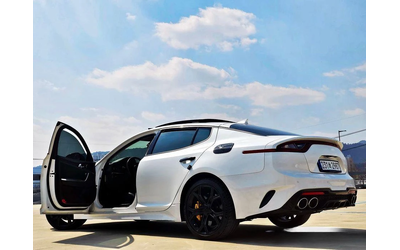 Kia Stinger 2.0 Turbo 2WD * НАЙ-ДОБРА ЦЕНА В БЪЛГАРИЯ* - автомобили, коли, обяви за нови и употребявани 10