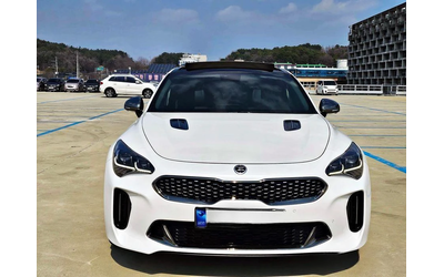 kia-stinger - 2