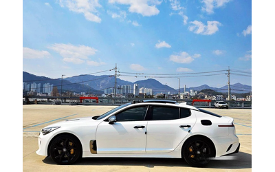 kia-stinger - 4
