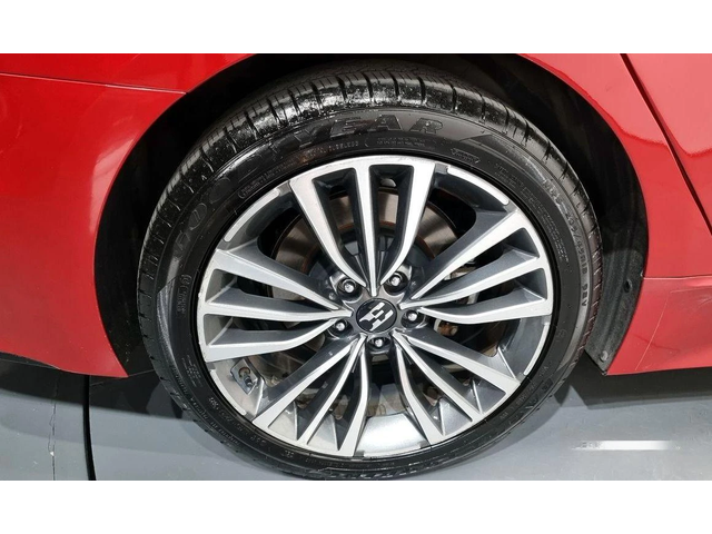 Kia Stinger 2.0 Turbo 2WD * НАЙ-ДОБРА ЦЕНА В БЪЛГАРИЯ* - автомобили, коли, обяви за нови и употребявани 2