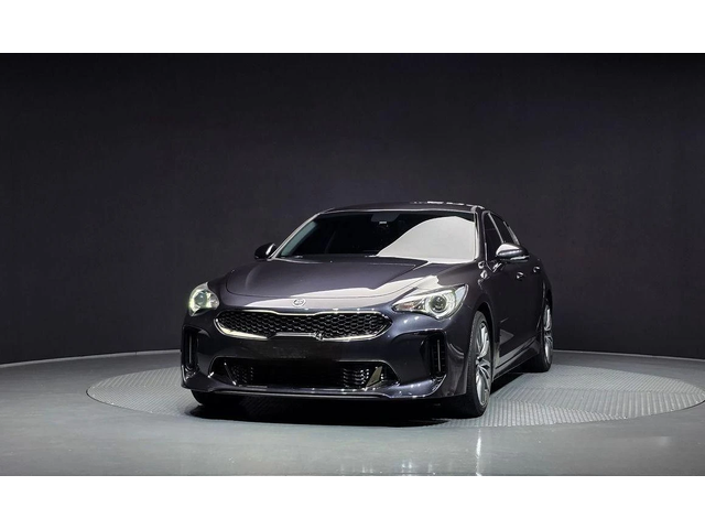 Kia Stinger 2.0 Turbo 2WD * НАЙ-ДОБРА ЦЕНА В БЪЛГАРИЯ* - автомобили, коли, обяви за нови и употребявани 2