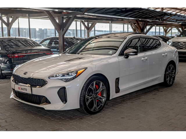 KIA Stinger 3.3 GT/4WD/RCCW/BI-LED/LDWS/DAW/HuD/ - автомобили, коли, обяви за нови и употребявани 2