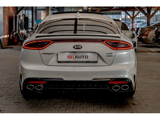 KIA Stinger 3.3 GT/4WD/RCCW/BI-LED/LDWS/DAW/HuD/ - автомобили, коли, обяви за нови и употребявани 3