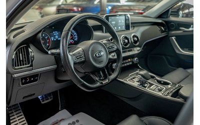 KIA Stinger 3.3 GT/4WD/RCCW/BI-LED/LDWS/DAW/HuD/ - автомобили, коли, обяви за нови и употребявани 6