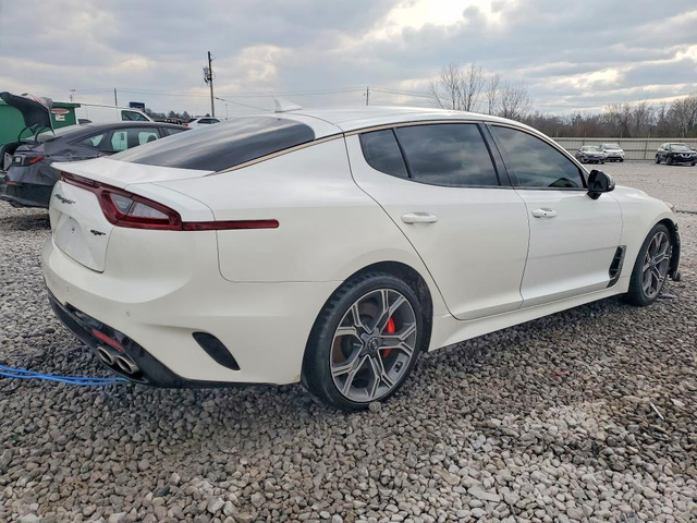 Kia Stinger 3.3L 6 REAR WHEEL DRIVE - автомобили, коли, обяви за нови и употребявани 3
