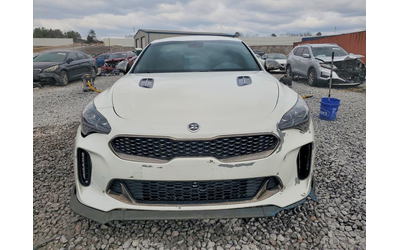 kia-stinger-3-3l-6-rear-wheel-drive - 5