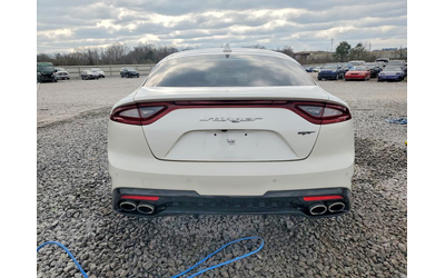 Kia Stinger 3.3L 6 REAR WHEEL DRIVE - автомобили, коли, обяви за нови и употребявани 6