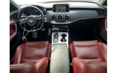 Kia Stinger 3.3L 6 REAR WHEEL DRIVE - автомобили, коли, обяви за нови и употребявани 8