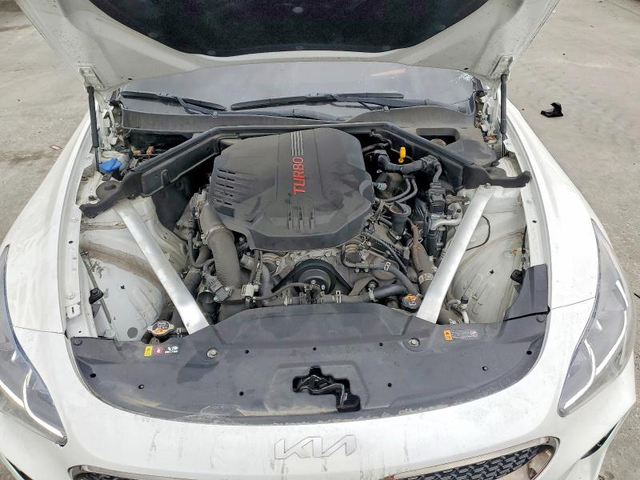 Kia Stinger 3.3L 6 Rear-wheel drive - автомобили, коли, обяви за нови и употребявани 11