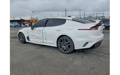 kia-stinger-3-3l-6-rear-wheel-drive - 2