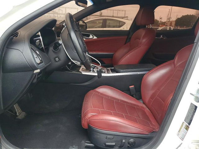 Kia Stinger 3.3L 6 Rear-wheel drive - автомобили, коли, обяви за нови и употребявани 7
