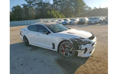 kia-stinger-3-3l-6-rear-wheel-drive - 0