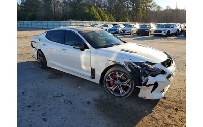 kia-stinger-3-3l-6-rear-wheel-drive - 4