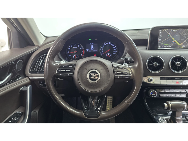 Kia Stinger 2.0T 2WD PRIME autogeorge.com - автомобили, коли, обяви за нови и употребявани 11