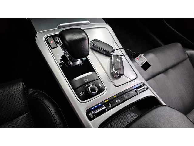 Kia Stinger 2.0T 2WD DREAM EDITION autogeorge.com - автомобили, коли, обяви за нови и употребявани 7