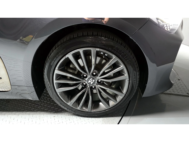 Kia Stinger 2.0T AWD PLATINUM autogeorge.com - автомобили, коли, обяви за нови и употребявани 3