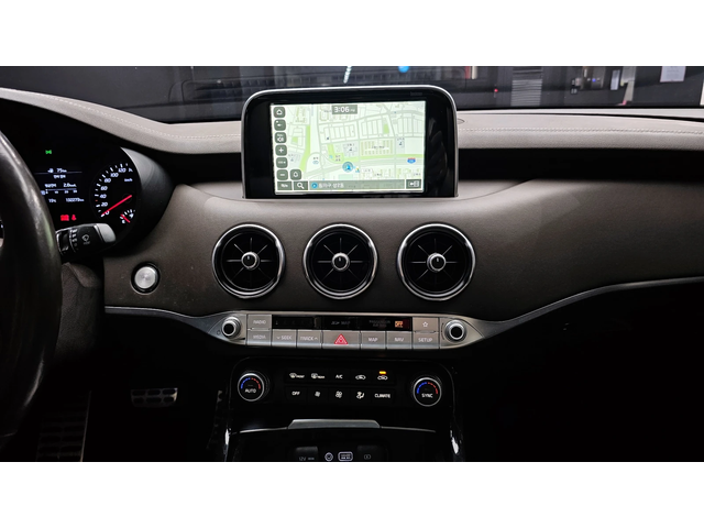 Kia Stinger 2.0T 2WD DREAM EDITION autogeorge.com - автомобили, коли, обяви за нови и употребявани 13