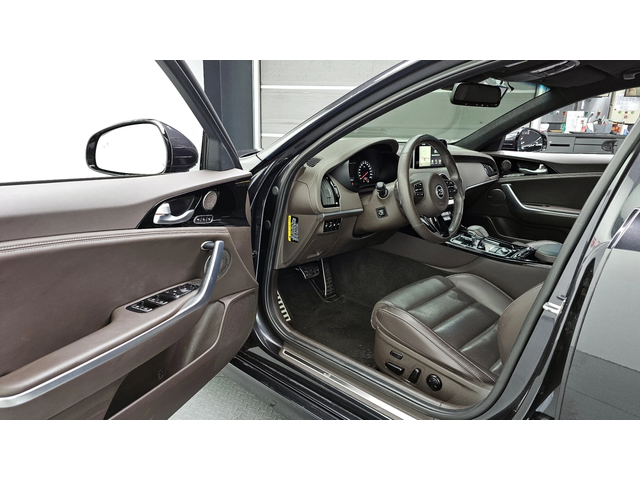 Kia Stinger 2.0T 2WD PLATINUM autogeorge.com - автомобили, коли, обяви за нови и употребявани 8