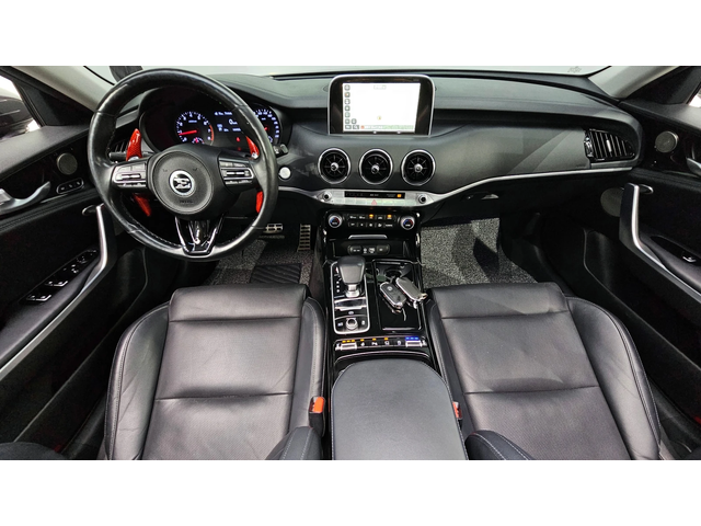 Kia Stinger 2.0T 2WD PLATINUM autogeorge.com - автомобили, коли, обяви за нови и употребявани 5