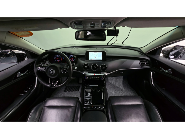 Kia Stinger 2.0T 2WD PLATINUM autogeorge.com - автомобили, коли, обяви за нови и употребявани 5