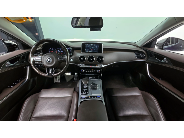 Kia Stinger 2.0T 2WD DREAM EDITION autogeorge.com - автомобили, коли, обяви за нови и употребявани 6