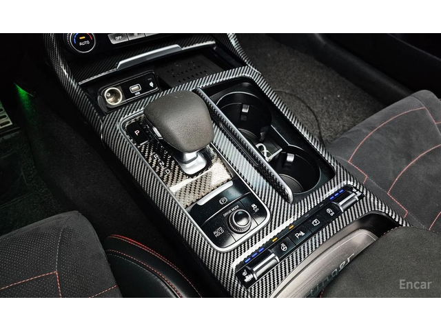 Kia Stinger 3.3GT AWD Acro Edition* HEAD-UP* HARMAN KARDON* 36 - автомобили, коли, обяви за нови и употребявани 14