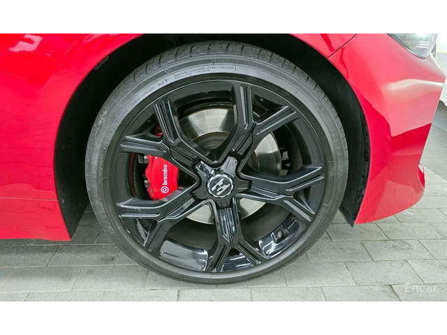 Kia Stinger GT* BREMBO* HEAD-UP* 360 CAM* ОБДУХВАНЕ* ШИБИДАХ - автомобили, коли, обяви за нови и употребявани 4