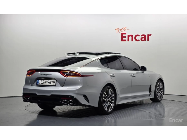 Kia Stinger PLATINUM* ПОДГРЕВ* ОБДУХВАНЕ* КАМЕРА* ШИБИДАХ - автомобили, коли, обяви за нови и употребявани 2