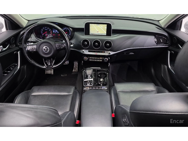 Kia Stinger PLATINUM* ПОДГРЕВ* ОБДУХВАНЕ* КАМЕРА* ШИБИДАХ - автомобили, коли, обяви за нови и употребявани 8