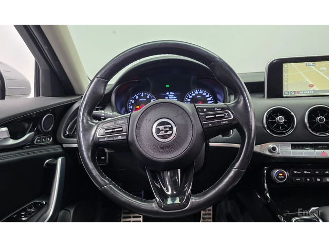 Kia Stinger PLATINUM* ПОДГРЕВ* ОБДУХВАНЕ* КАМЕРА* ШИБИДАХ - автомобили, коли, обяви за нови и употребявани 9