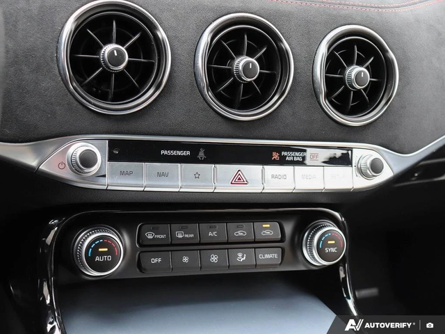 Kia Stinger GT Line 2 3.3 - автомобили, коли, обяви за нови и употребявани 14