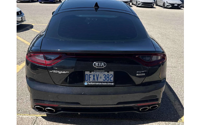 kia-stinger - 5