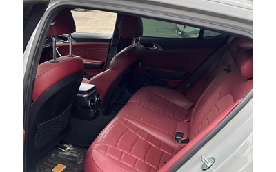 Kia Stinger GT / 360 / КЛИП НА МОТОРА - автомобили, коли, обяви за нови и употребявани 12