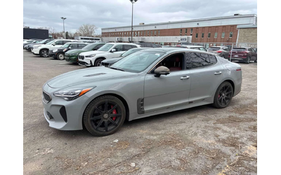 kia-stinger - 1