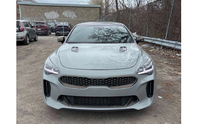kia-stinger - 5