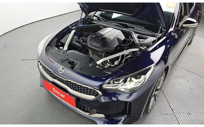 kia-stinger - 5