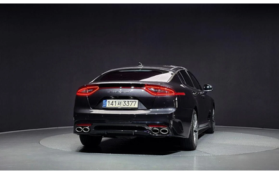 kia-stinger - 3