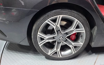 Kia Stinger * 3.3T* AWD* ЧЕРВЕН САЛОН* 360 КАМЕРА* HUD* ОБДУХВ - автомобили, коли, обяви за нови и употребявани 15