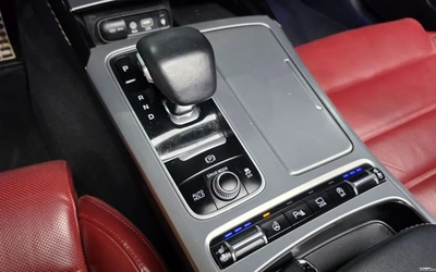 kia-stinger - 5