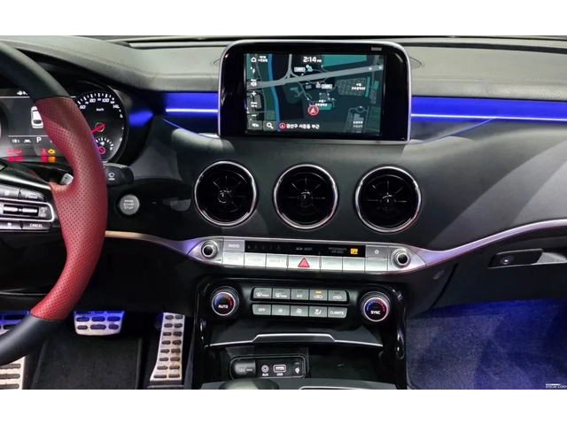 Kia Stinger * 3.3T* AWD* ЧЕРВЕН САЛОН* 360 КАМЕРА* HUD* ОБДУХВ - автомобили, коли, обяви за нови и употребявани 6