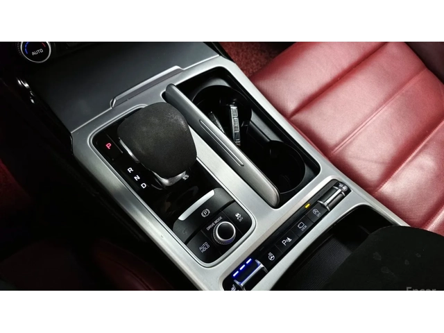 Kia Stinger 3.3 GT / ПАНОРАМА / 360 КАМЕРИ / ОБДУХВАНЕ / FULL! - автомобили, коли, обяви за нови и употребявани 12